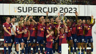 Leipzig vence Bayern na estreia de Kane e &eacute; campe&atilde;o da Supercopa da Alemanha