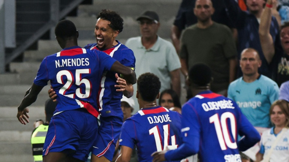 PSG vence cl&aacute;ssico e afunda Olympique na zona de rebaixamento; Monaco segue l&iacute;der