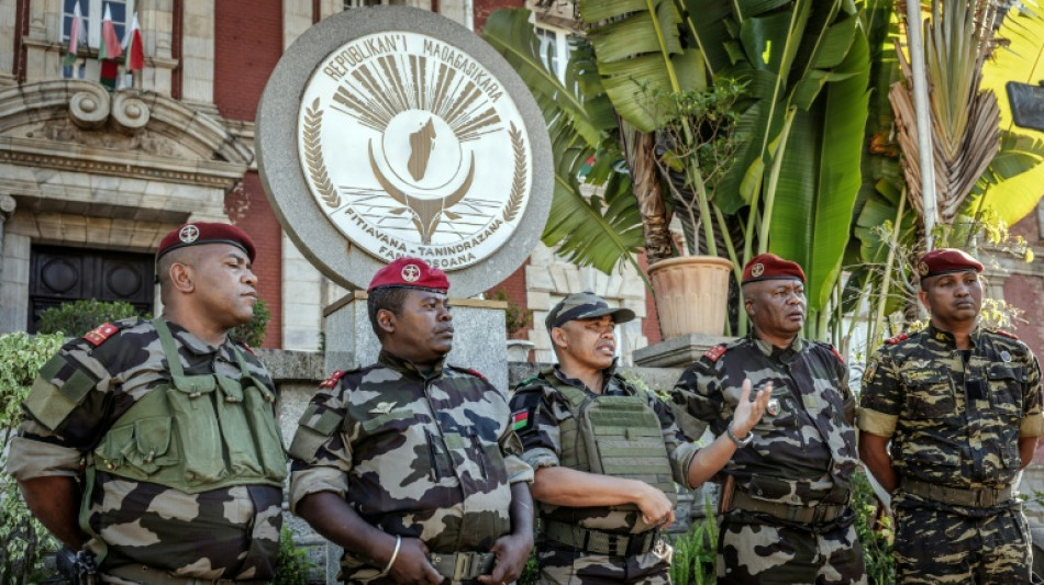 Elite-Einheit der Armee &uuml;bernimmt nach eigenen Angaben Macht in Madagaskar