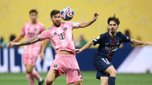 Keine Chance für Messi: Starkes PSG im Viertelfinale