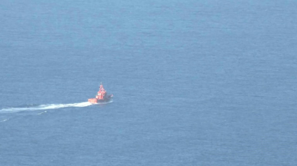 Segundo d&iacute;a de b&uacute;squeda sin resultados de los 48 migrantes ca&iacute;dos al mar en las islas Canarias