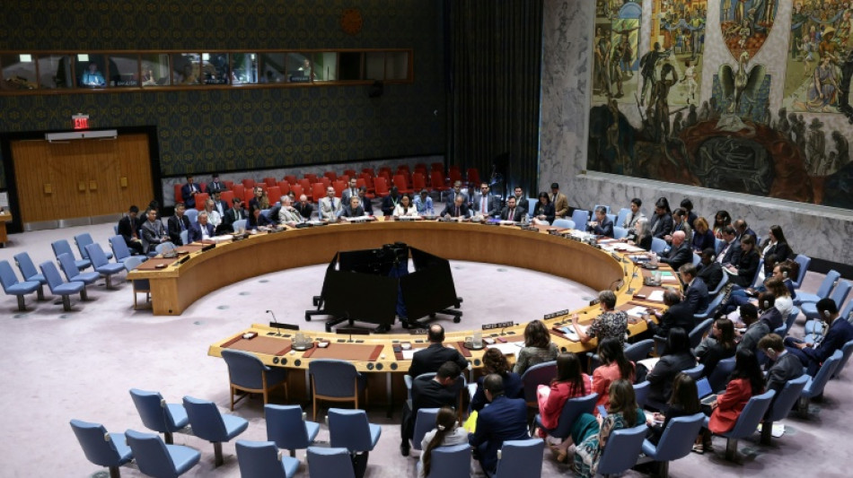 Ir&atilde; se re&uacute;ne com europeus, mas sem sinais de avan&ccedil;os sobre san&ccedil;&otilde;es
