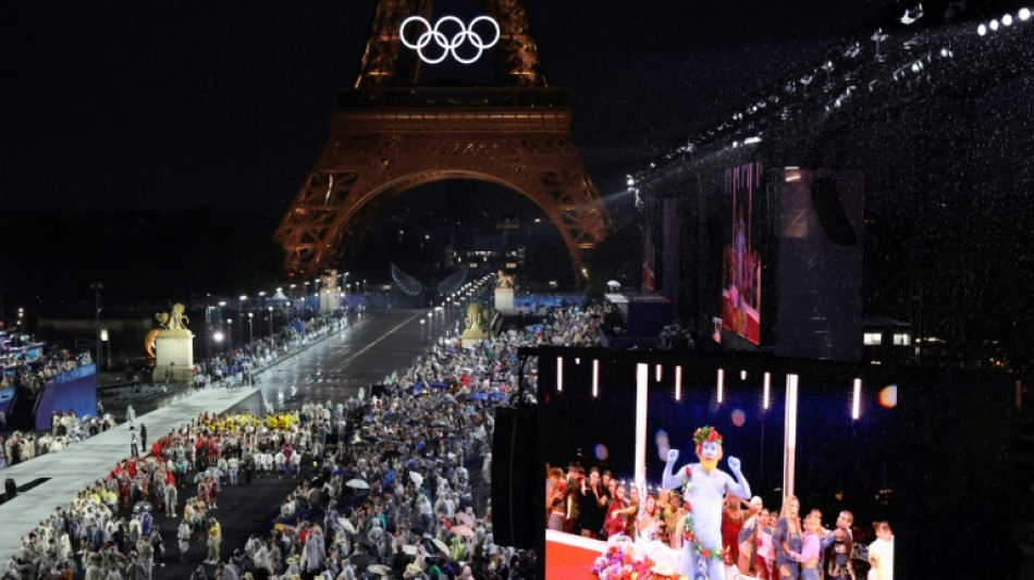 Antorchas ol&iacute;mpicas, trajes y accesorios de los Juegos de Par&iacute;s-2024 saldr&aacute;n a subasta