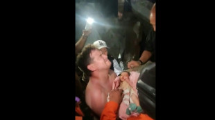 Erdbeben in Venezuela: Baby nach 32 Stunden lebend aus Tr&uuml;mmern gerettet