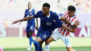 Mbapp&eacute;s Elfmeter reicht: Frankreich ringt Paraguay nieder