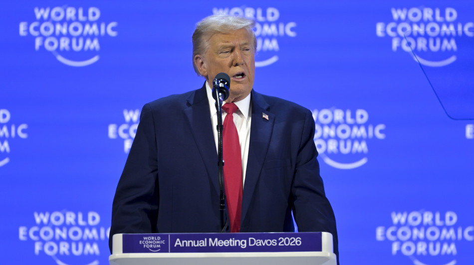 Trump, 'amo l'Europa ma non sta andando nella direzione giusta'
