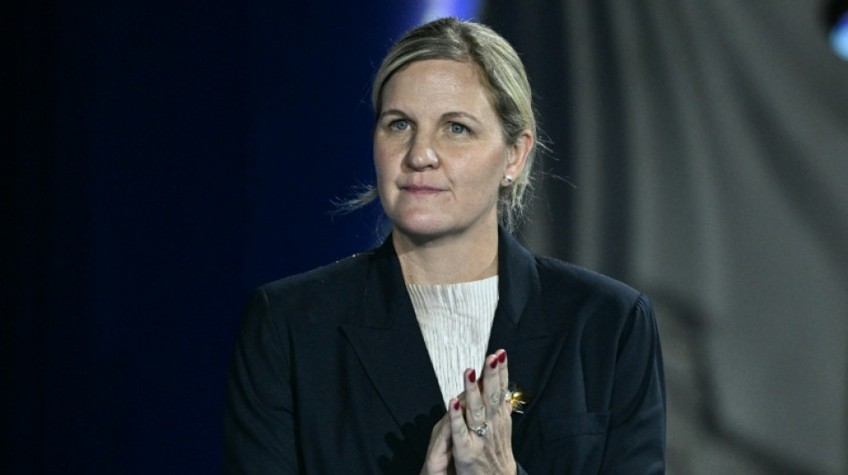 COI autoriza atletas russos a competir nos Jogos de Inverno de 2026 sob bandeira neutra