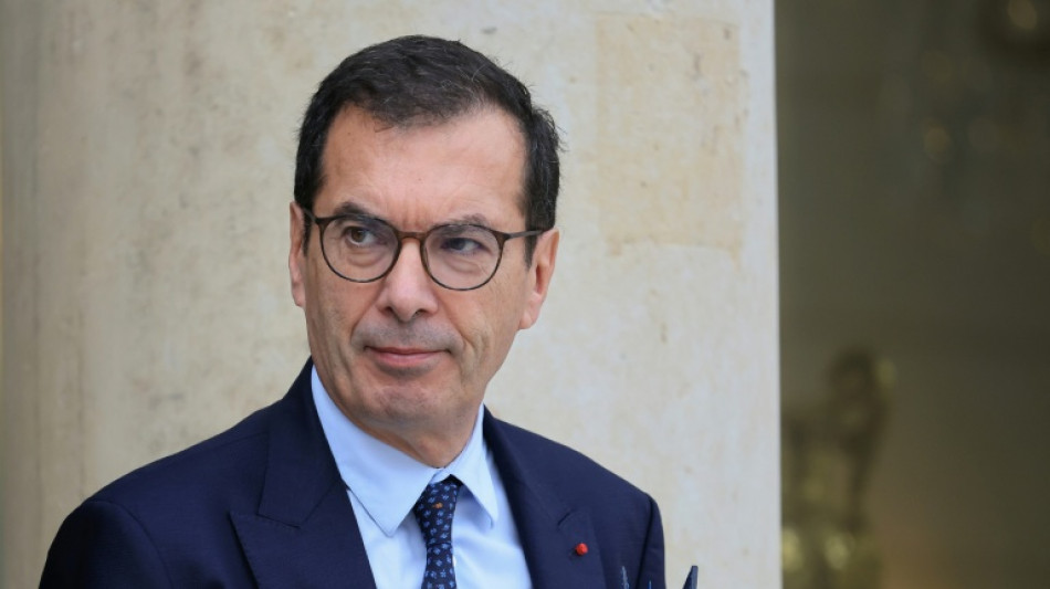 Arr&ecirc;ts maladie : d&eacute;but des n&eacute;gociations entre syndicats et patronat en vue d'une r&eacute;forme