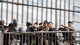 Bangkok, proteste e tafferugli fuori dalle riunioni del Fmi