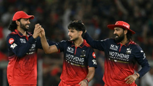 Bengaluru quicks limit Gujarat to 155-8 in IPL final