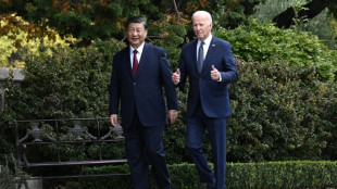 Biden y Xi hablan por tel&eacute;fono de Taiw&aacute;n y de tecnolog&iacute;a para rebajar tensi&oacute;n