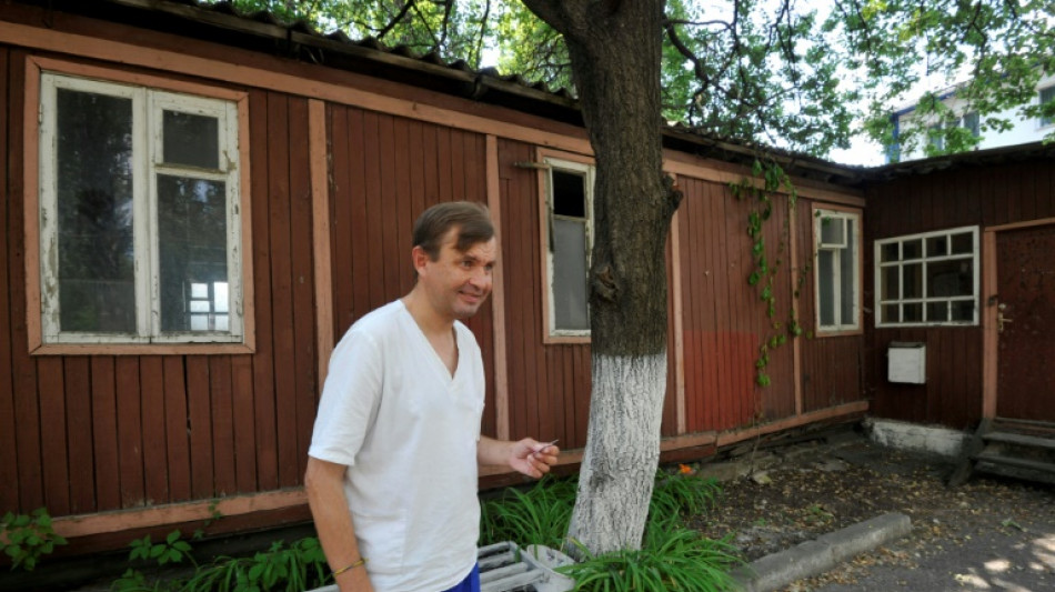 Ucranianos buscan sanar heridas de la guerra en una cl&iacute;nica de salud mental