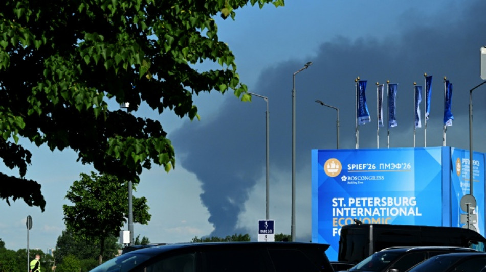 Ukrainische Drohnen treffen St. Petersburg vor Beginn von internationalem Wirtschaftsforum