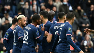 L1: succ&egrave;s et sifflets au PSG, l'OM surnage et Rennes surclasse l'OL