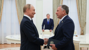 Trump est&aacute; dispuesto a reunirse con Putin "muy pronto"