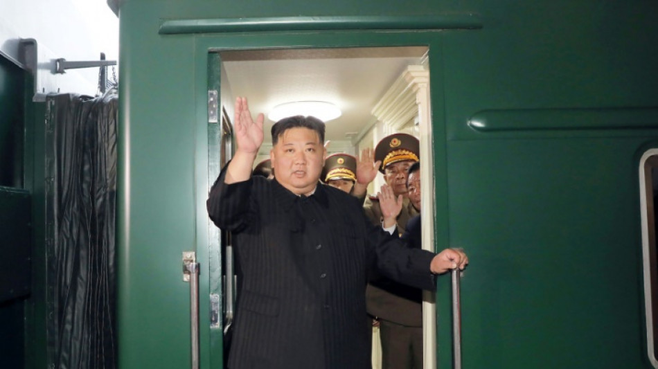 L&iacute;der norte-coreano Kim Jong Un chega &agrave; R&uacute;ssia para reuni&atilde;o com Putin