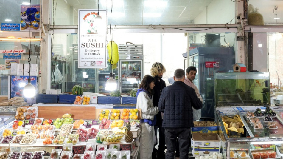 A T&eacute;h&eacute;ran, les Iraniens s'adaptent "tant bien que mal" &agrave; la guerre