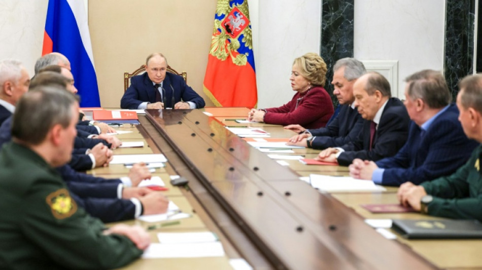 Putin dice que Rusia est&aacute; considerando retomar los ensayos nucleares