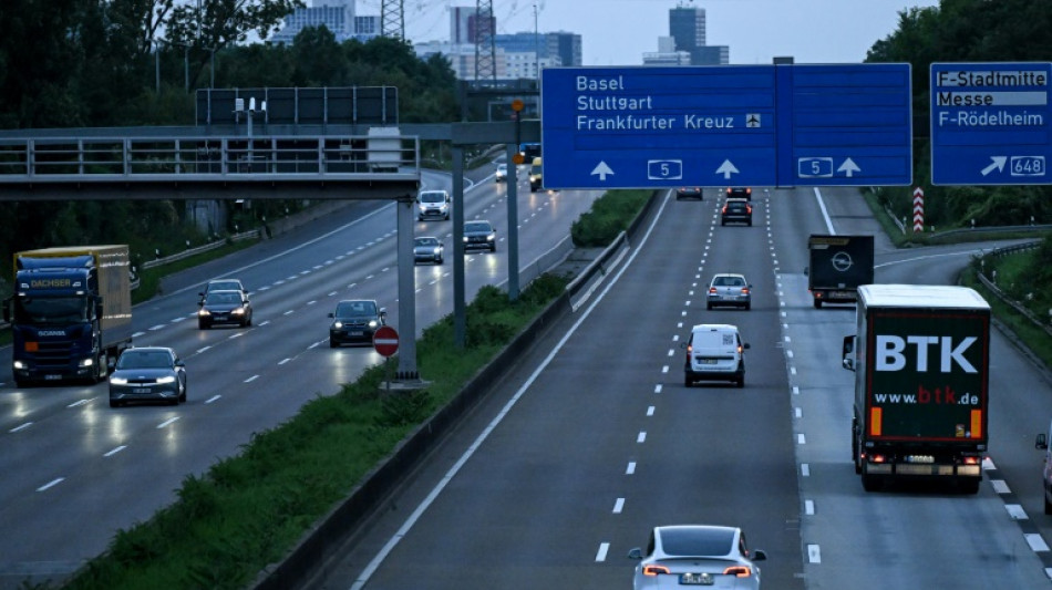 ADAC erwartet f&uuml;r Wochenende keine gr&ouml;&szlig;eren Staus auf Autobahnen