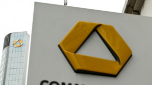 Unicredit sichert sich fast die H&auml;lfte der Stimmrechte an der Commerzbank