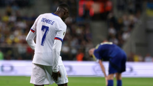 Lesionado, Demb&eacute;l&eacute; ficar&aacute; afastado "de seis a oito semanas"