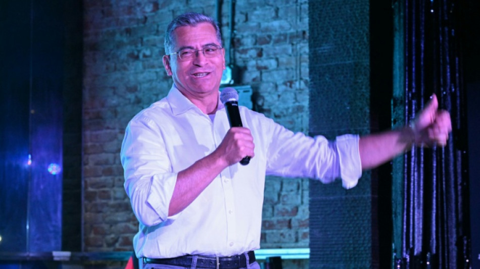 Democratas lideram as prim&aacute;rias para governador na Calif&oacute;rnia