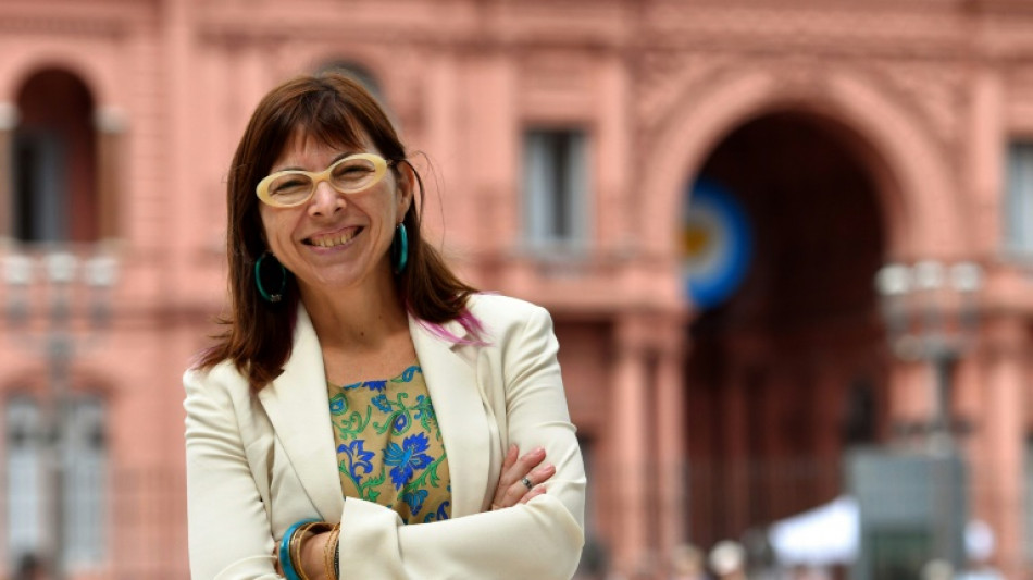 Asume nueva ministra de Econom&iacute;a en una Argentina llena de incertidumbres