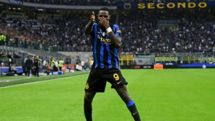 Inter Milan dominate Parma to go top in Serie A