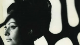 Sophia Loren, il mito della bellezza disegnata con la luce