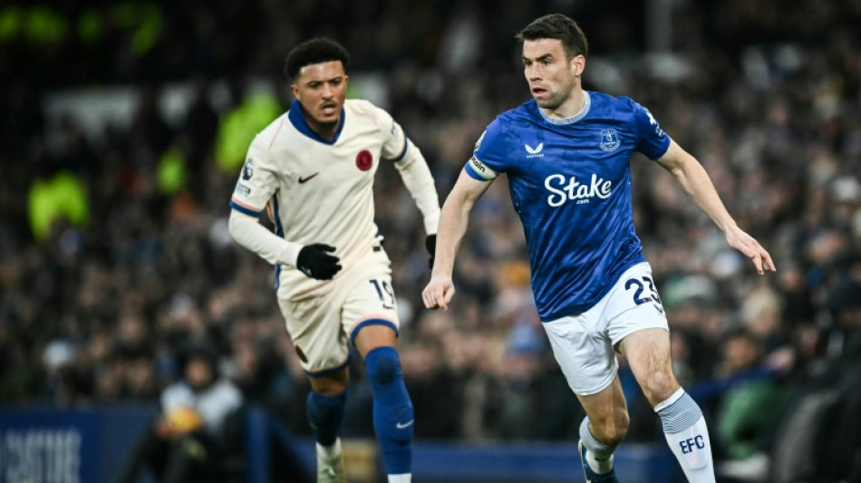 Long-serving Coleman to end Everton career at end of season