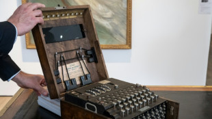 Seltene Nazi-Verschl&uuml;sselungsmaschine f&uuml;r Rekordsumme von 482.600 Euro versteigert 