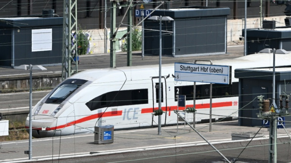 Deutsche Bahn schreibt schwarze Zahlen - P&uuml;nktlichkeit weiter im Keller