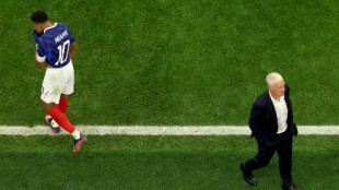 Mondial-2026: "inoffensifs", "absents", la presse fran&ccedil;aise s&eacute;v&egrave;re apr&egrave;s l'&eacute;limination des Bleus
