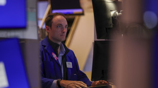 Il petrolio in calo a New York a 97,84 dollari