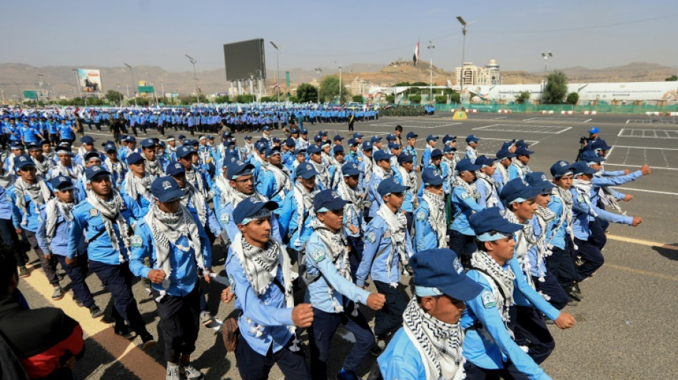 Los hut&iacute;es reivindican un ataque contra un buque mercante en el mar Rojo cerca de Yemen