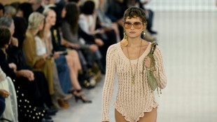 Chlo&eacute; insiste en la moda  "bohemia chic" para el verano