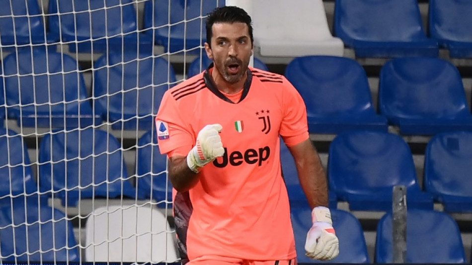 Buffon &eacute; anunciado como novo chefe de delega&ccedil;&atilde;o da sele&ccedil;&atilde;o italiana