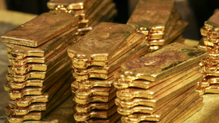 Cota&ccedil;&atilde;o do ouro supera US$ 4.500